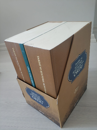  Tarihi ve Kültürel Boyutlarıyla ORDU IIIOrdu Yöresi Bibliyografyası | Kemal Yavuz | Kolektif | Muhammet Cihat Döleş | Fenomen Yayıncılık | 9786257351171 | 