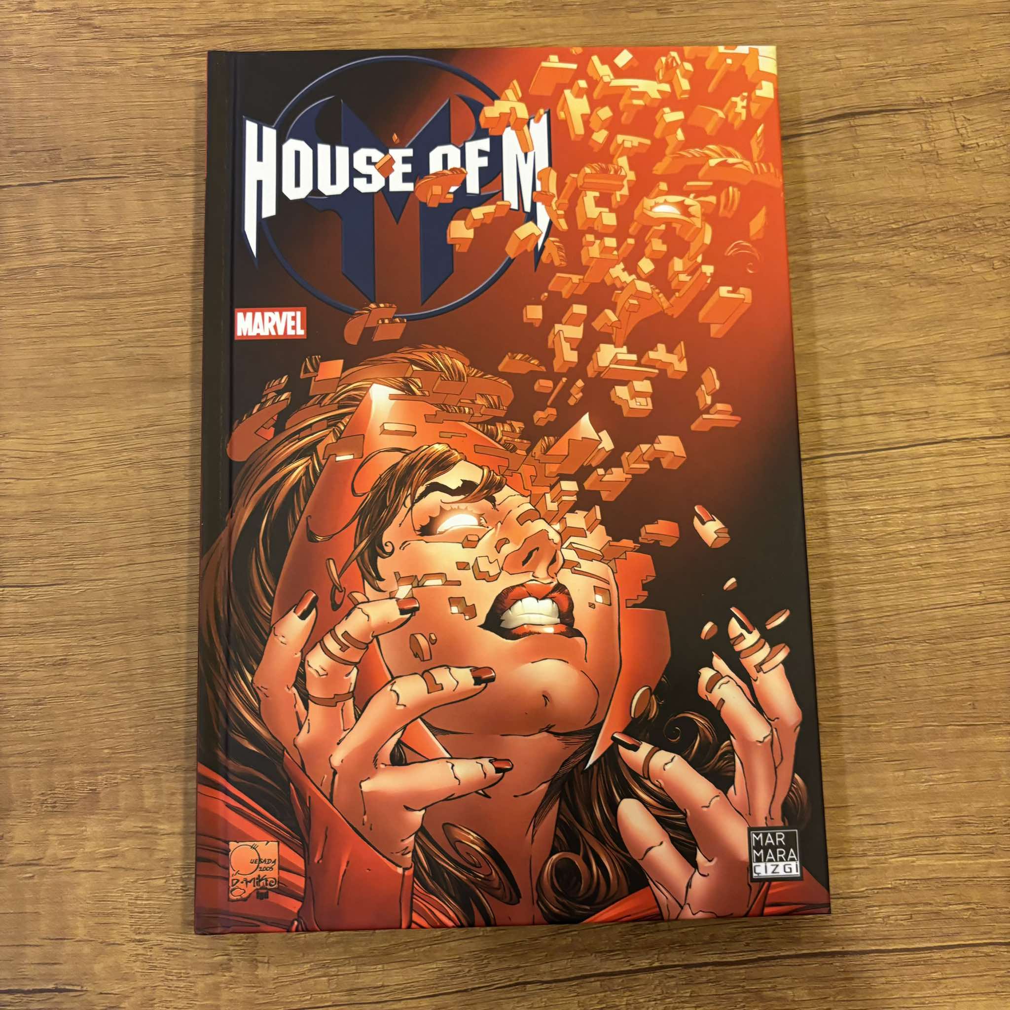 House of M - Sert Kapak