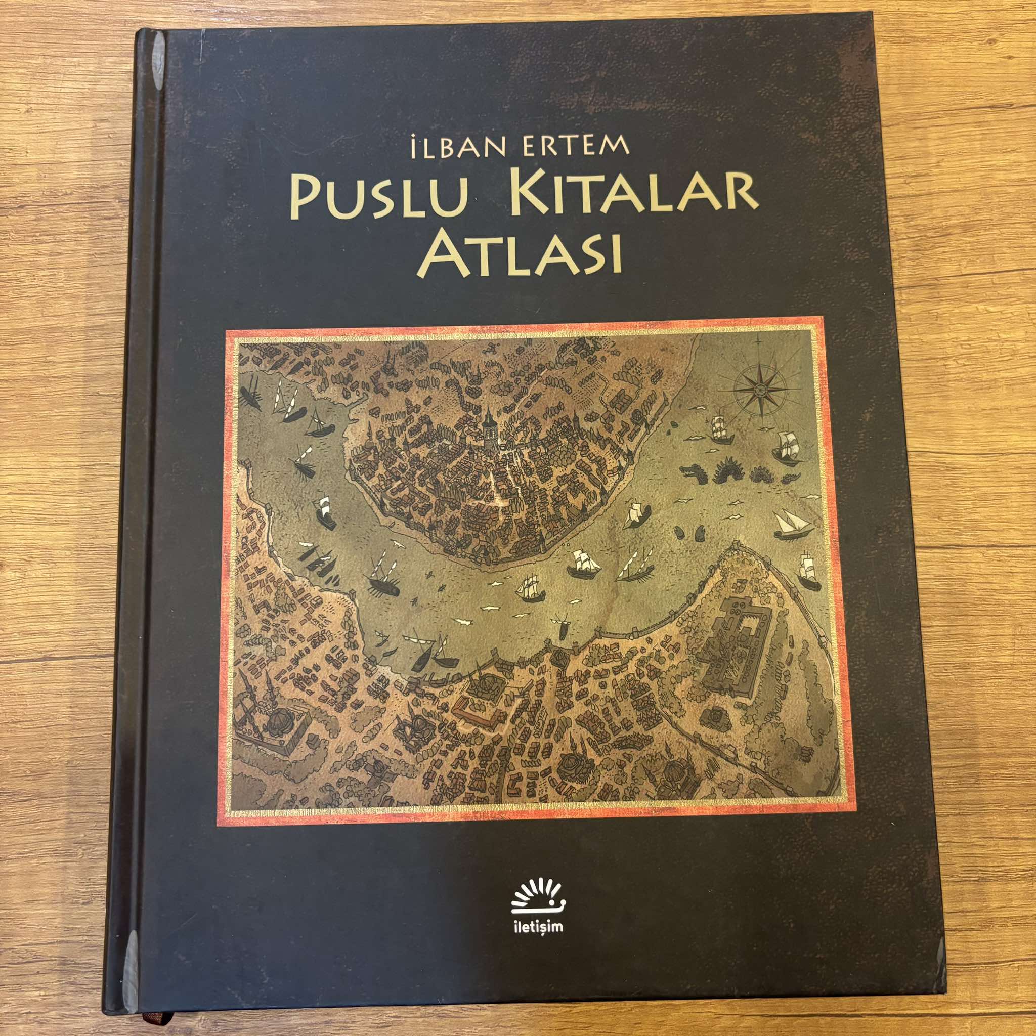 Puslu Kıtalar Atlası - Sert Kapak