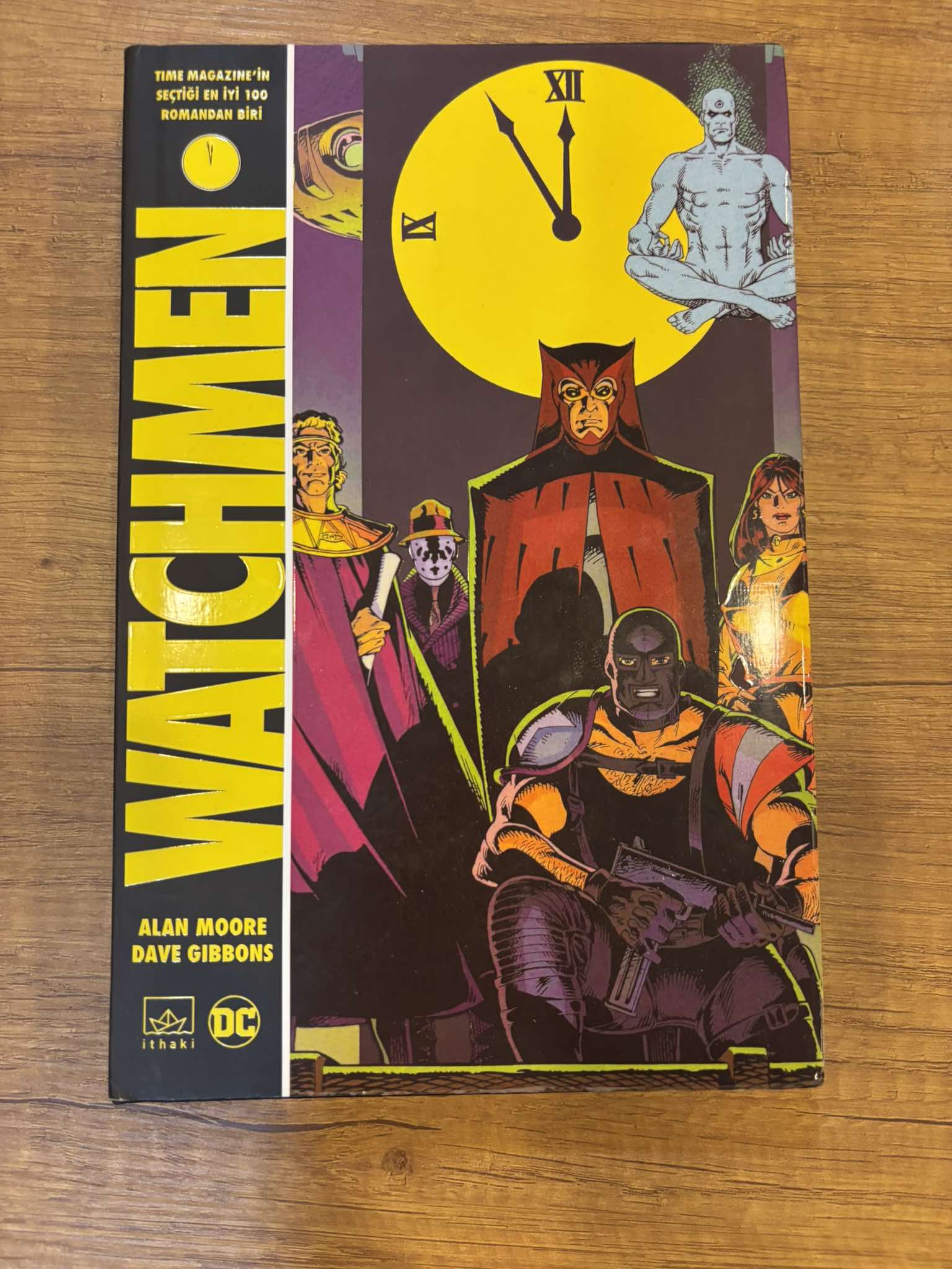 Watchmen - Sert Kapak