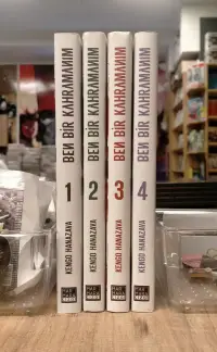 Ben Bir Kahramanım Cilt 1-2-3-4 (4 Cilt Set)