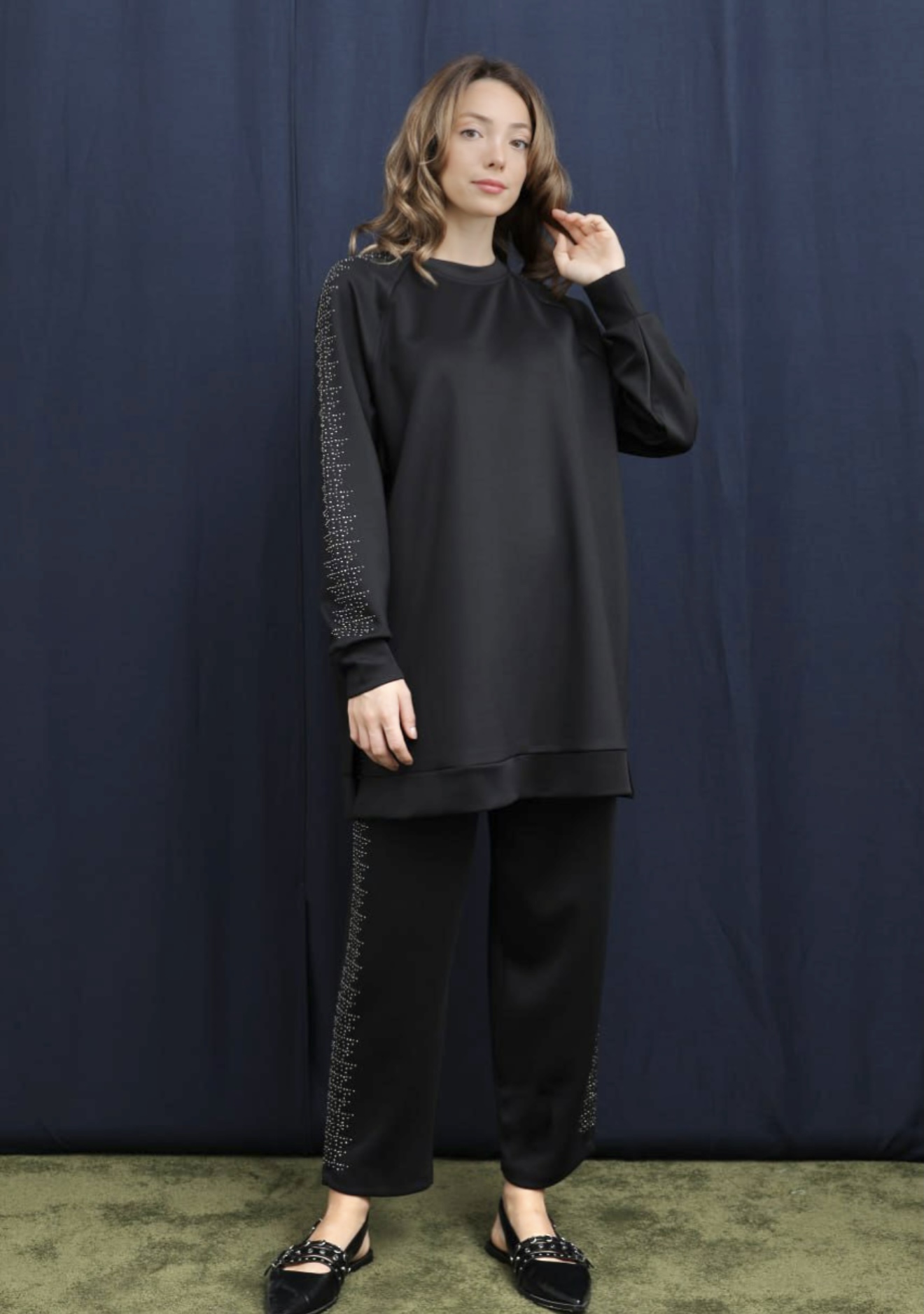  14394 TAKIM SİYAH SM | LOREEN (PUANE) | 3990000074149 | 