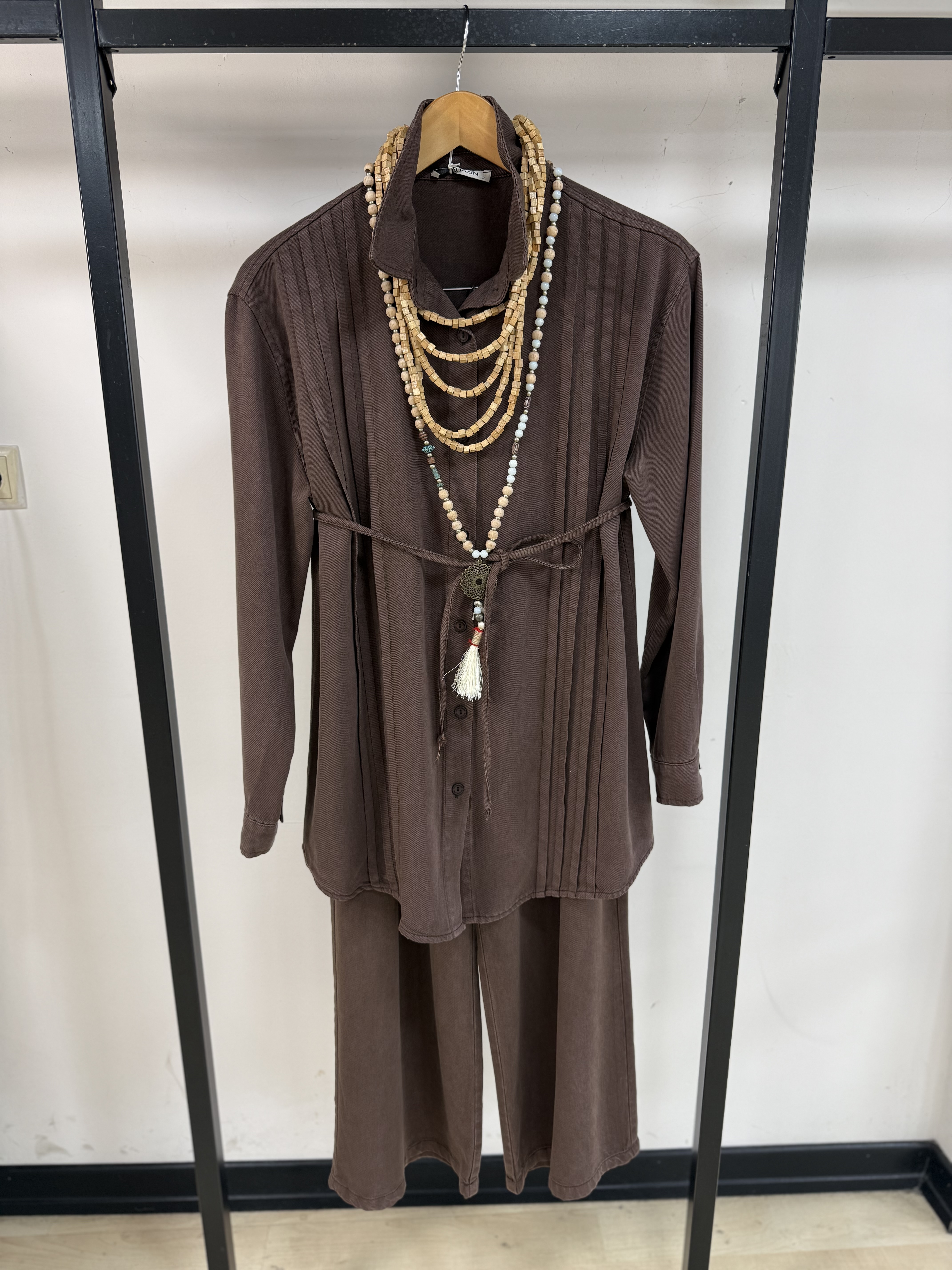  7496 TAKIM KAHVERENGİ 1 | MAGAZİN | 3990000102293 | 