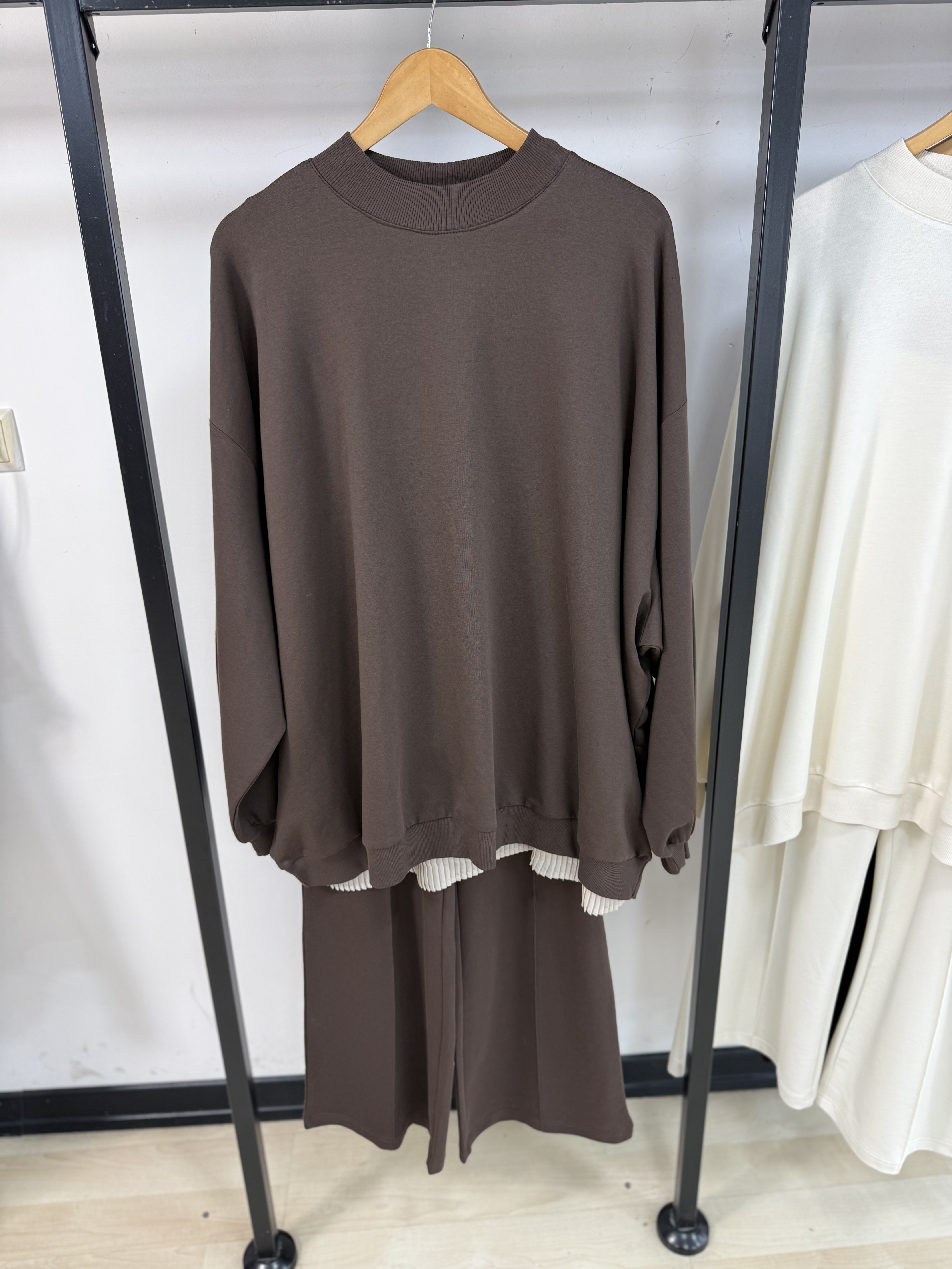  3044 8286 TAKIM KAHVERENGİ SM | Yasemen | 3990000091399 | 